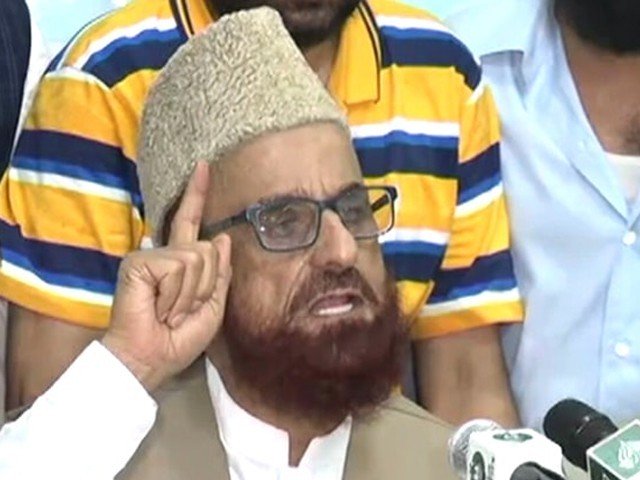 فواد چوہدری کی جہالت ہے جو خود کو سائنس کا امام سمجھتے ہیں، مفتی منیب