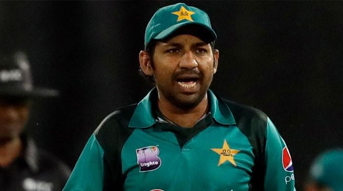 انڈیا سے بدترین شکست/کپتان کھلاڑیوں پر برس پڑے