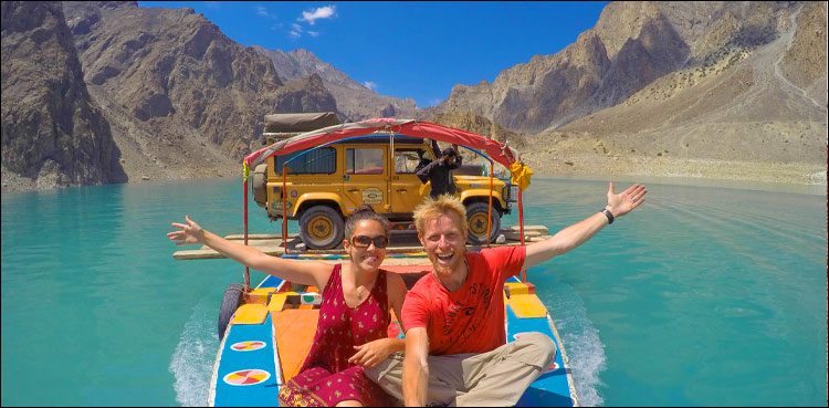 غیرممالک سیاحوں نے خیبرپختونخوا کے جنت نظیر وادیوں کی جانب رخ کرلیا